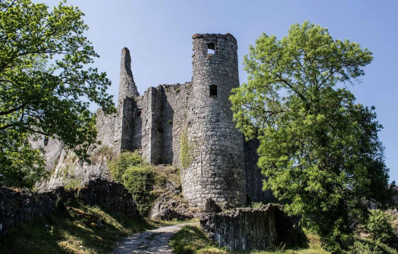 Château Fort de Montaigle, Belgium